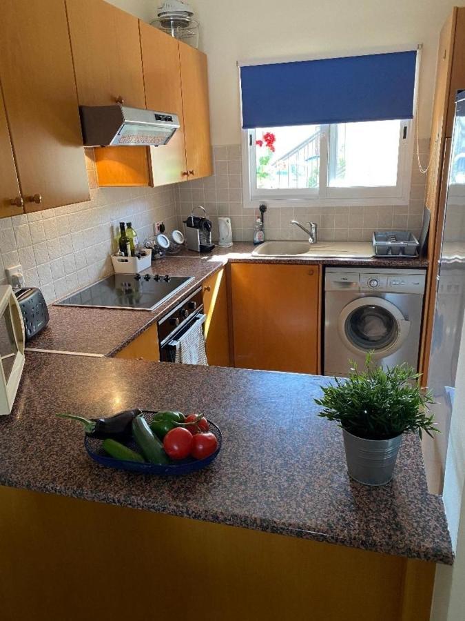 Apartment Sirena Cypria - Cozy Apartment In Paphos *